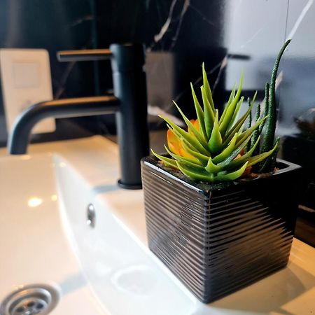 Luxury Penthouse Valentin With Jacuzzi Apartment Коралео Екстериор снимка