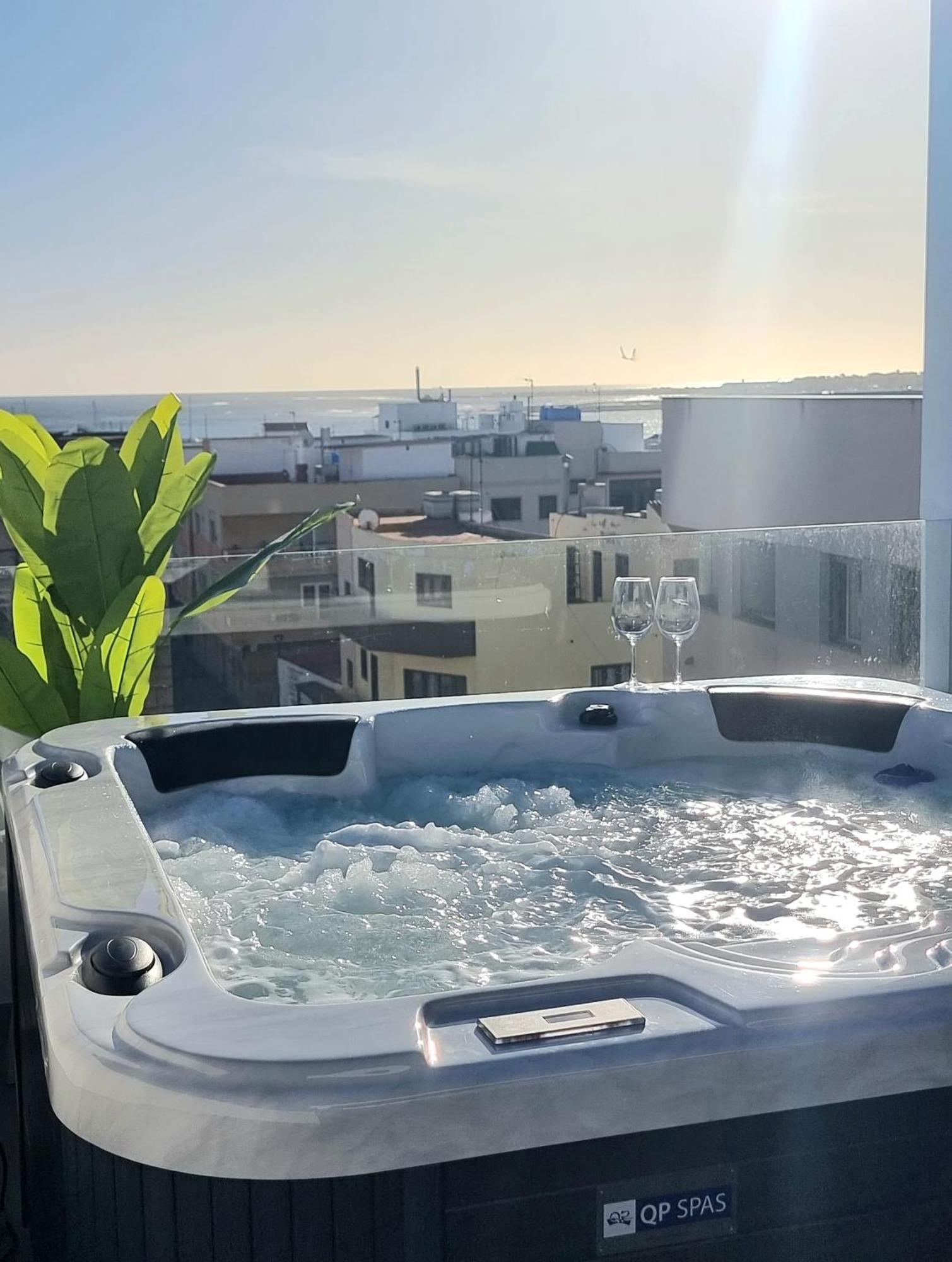 Luxury Penthouse Valentin With Jacuzzi Apartment Коралео Екстериор снимка